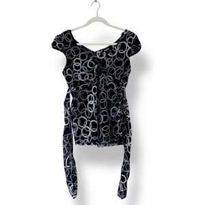 A. Byer Black & White Print Circle Print Babydoll Top| Y2K Empire Waist Tie Back